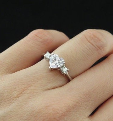 the skylar engagement ring 32 carat - 14k white gold best brilliance on heart wedding ring diamond