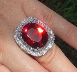 garnet gia certified 28.33 ct flawless pyrope garnet diamond ring