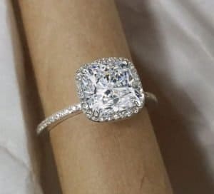 cushion cut diamond what is a cushion cut stone