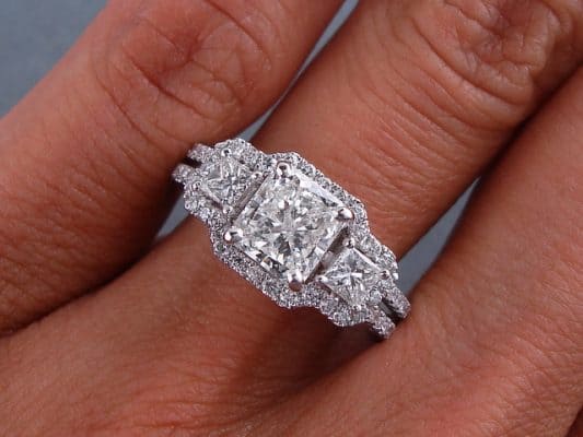 Radiant Cut Diamond Engagement Rings Pros And Cons