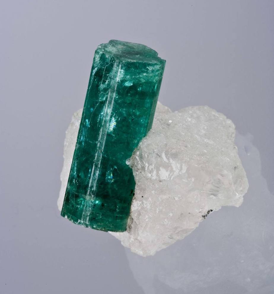 Beryl Quartz Emerald Zambia 33mm