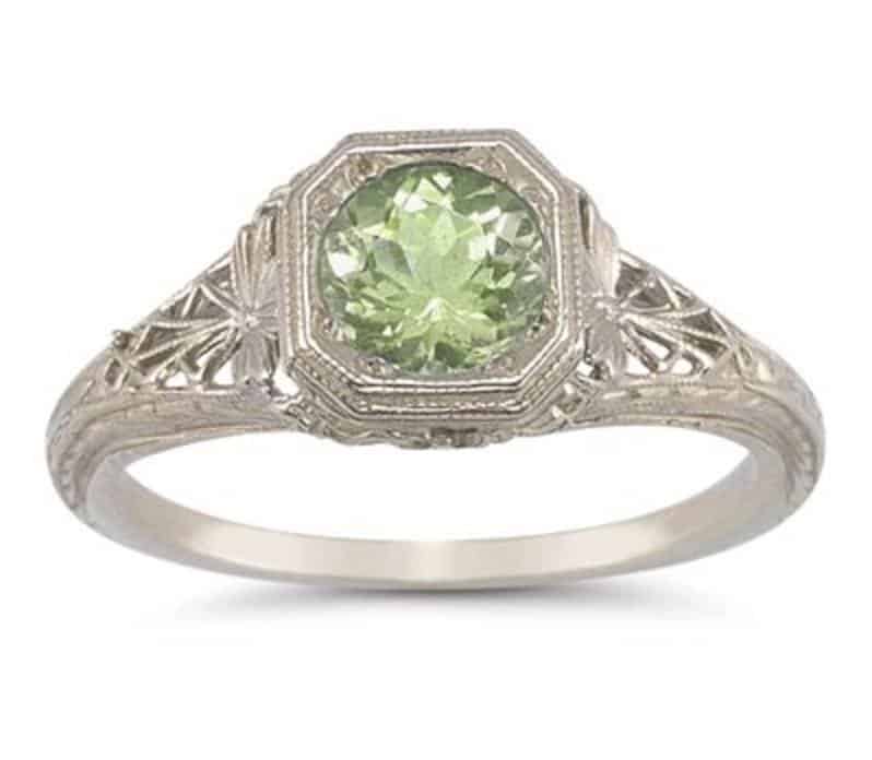 Vintage Filigree Peridot Ring in .925 Sterling Silver