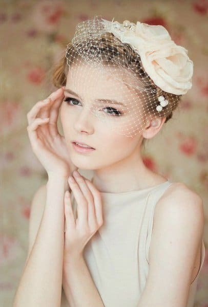 veils for brides with short hair