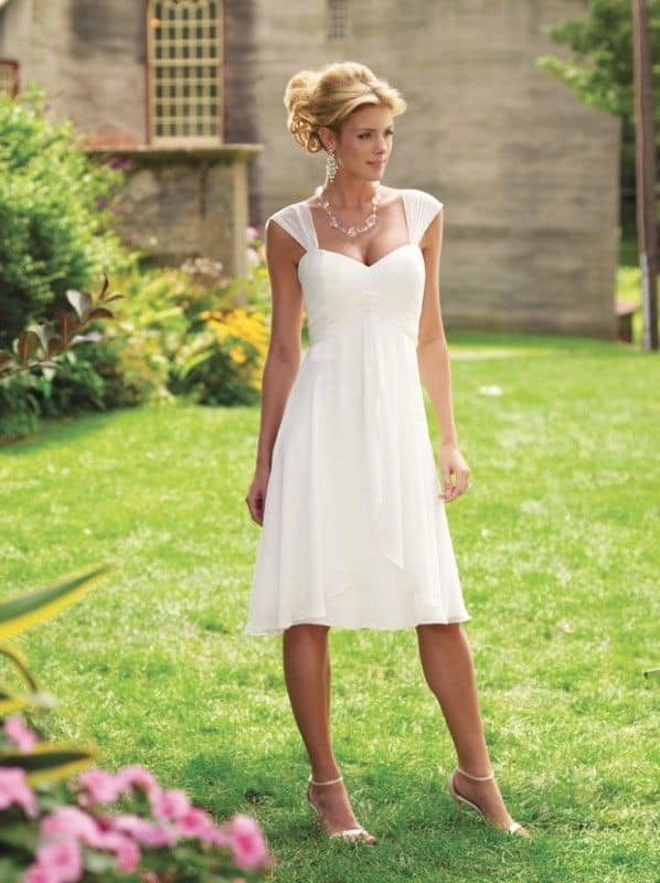 casual wedding gown for beach wedding