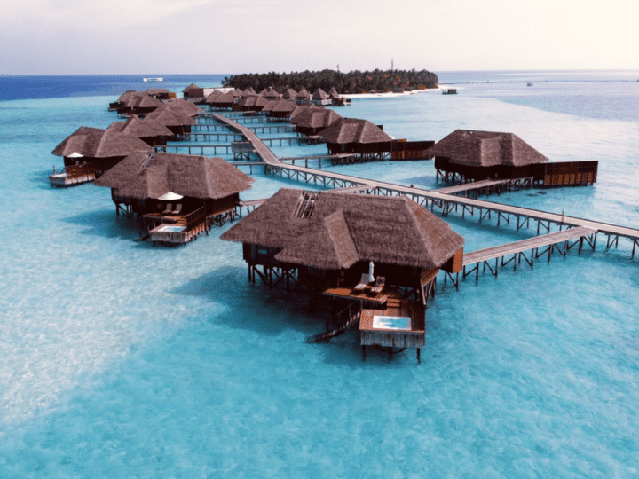Top 10 Best Resorts in the Maldives for a Honeymoon