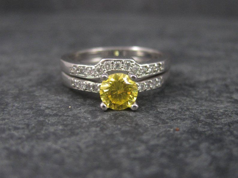 yellow zircon