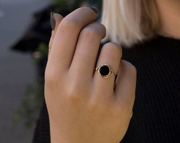 Onyx Knot Ring