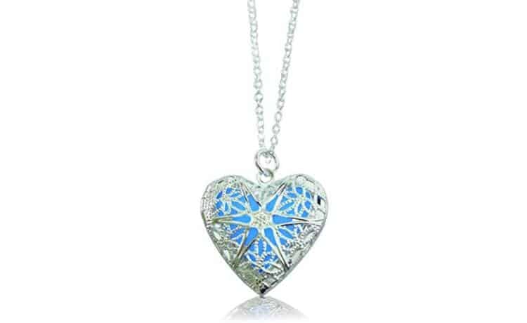 Necklace Set with Heart Lockets