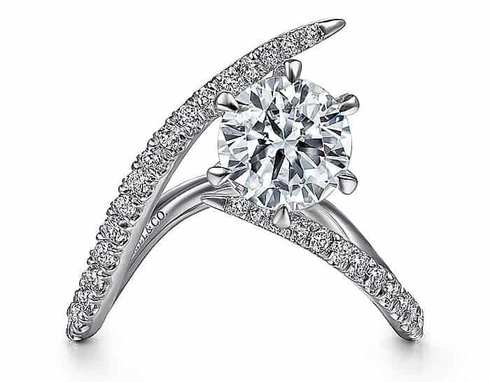 White Gold Free Form Round Diamond Engagement Ring 