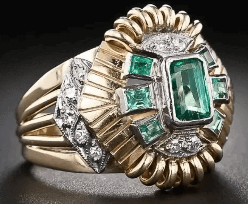 Vintage Mid Century Emerald Fashion Ring