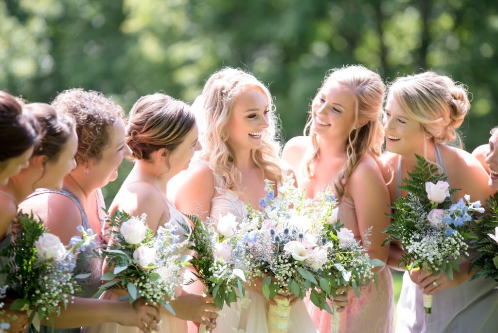 bride and bridemaids