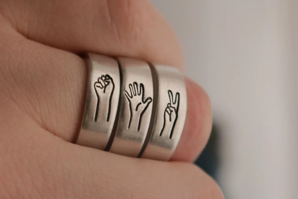 rock paper scissors ring