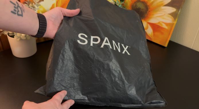 spanx underwear packaging