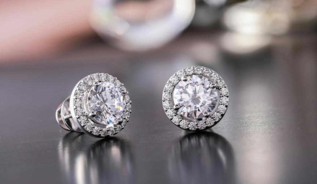 Best lab grown diamond stud earrings