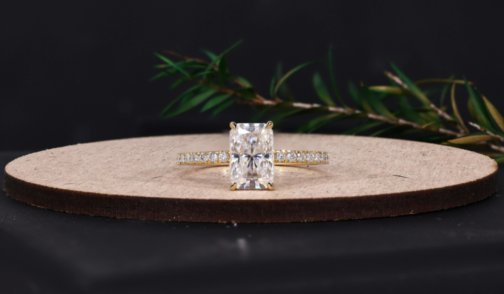 The Best Online Custom Engagement Ring Designers
