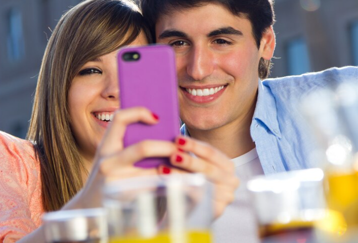 Matchmaking Service vs Dating App