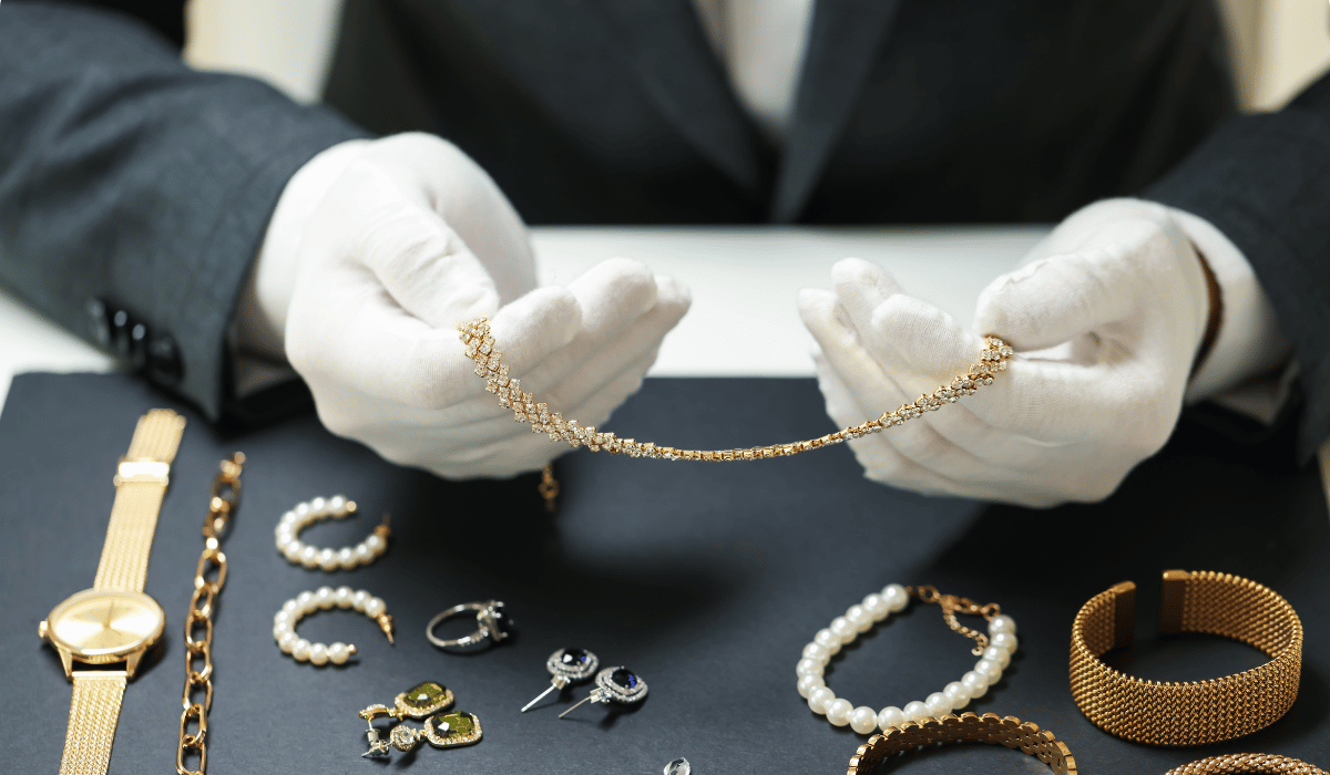 jewelry, gloves