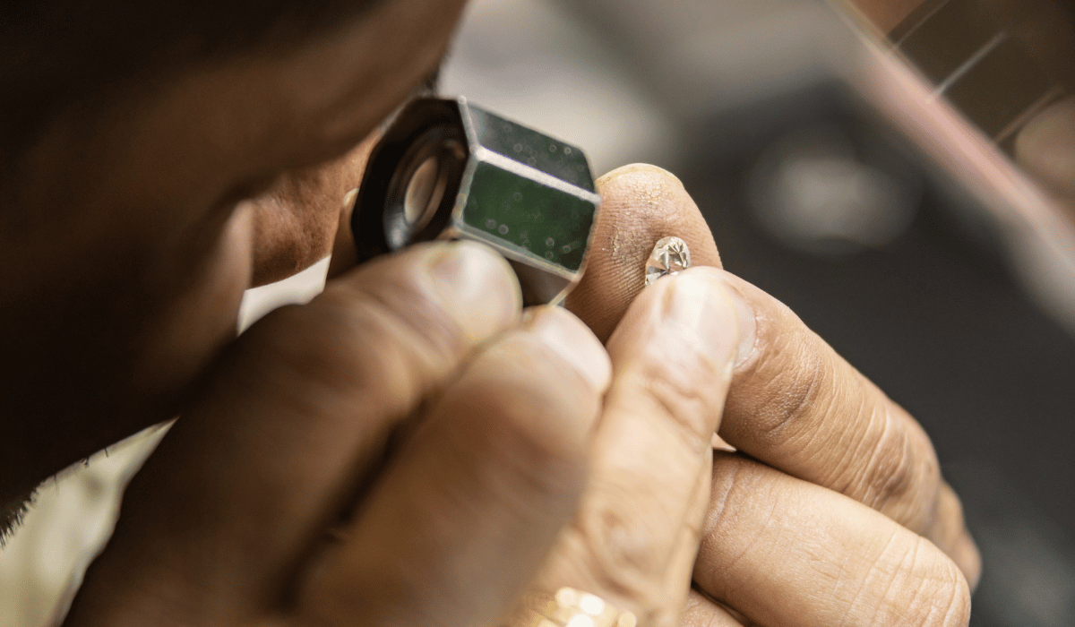 DIAMOND GRADING